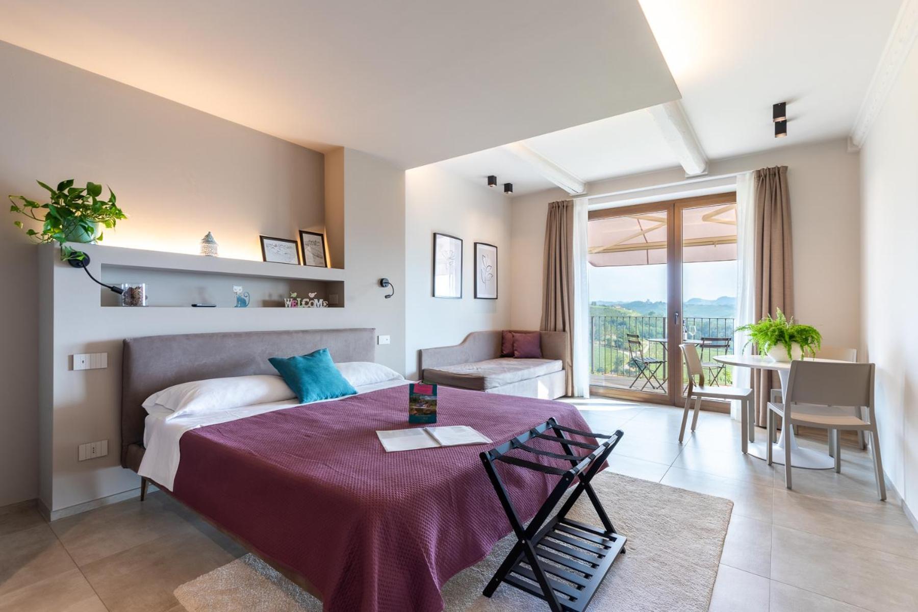 Il Cortile Suites Diano dʼAlba Εξωτερικό φωτογραφία